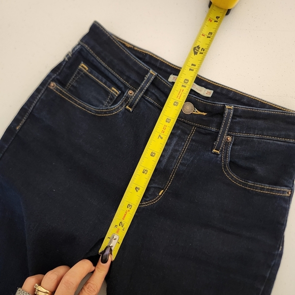 Levis 721 High Waisted Rise Skinny Jeans Stretchy Dark Wash Blue Denim size 25 - Picture 10 of 12